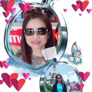 Meet your Posher, Huyen